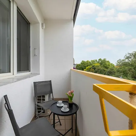 Azure Teatralna With Air Conditioning In By Renters Vratislav