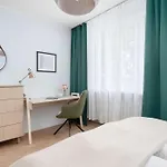 Azure Teatralna With Air Conditioning In By Renters Apartment *