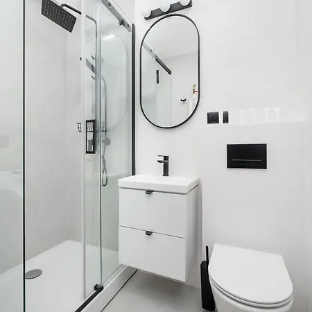 Azure Teatralna With Air Conditioning In By Renters Apartament Wrocław