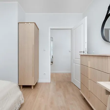 Azure Teatralna With Air Conditioning In By Renters Wrocław