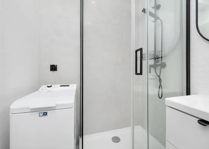 Azure Teatralna With Air Conditioning In By Renters Wrocław